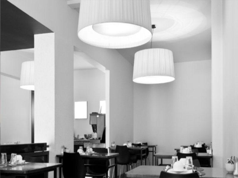 Hotel Queen Anne Brussel Bagian luar foto